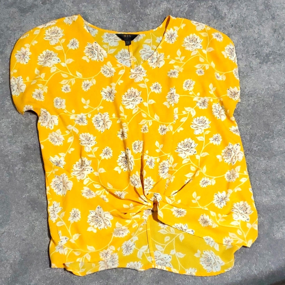 41 Hawthorn Sadie Twist Front Blouse
